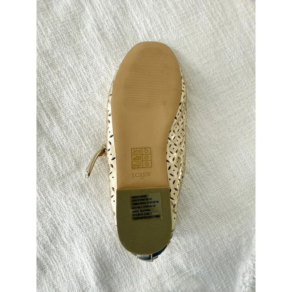 Crewcuts Factory | NWOT Girls Metallic Perforated Mary Janes Gold | Sz K4